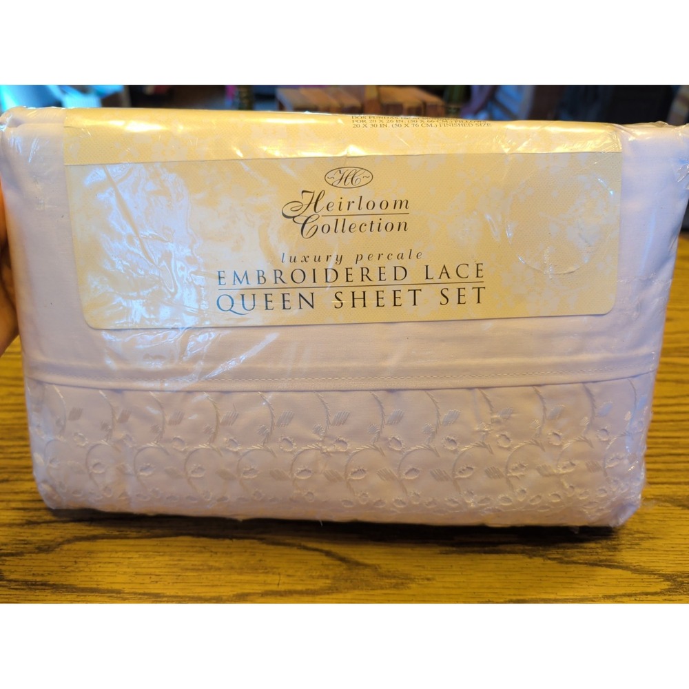 New Vintage Heirloom Collection Luxury Percale Embroidered Lace Queen Sheet Set